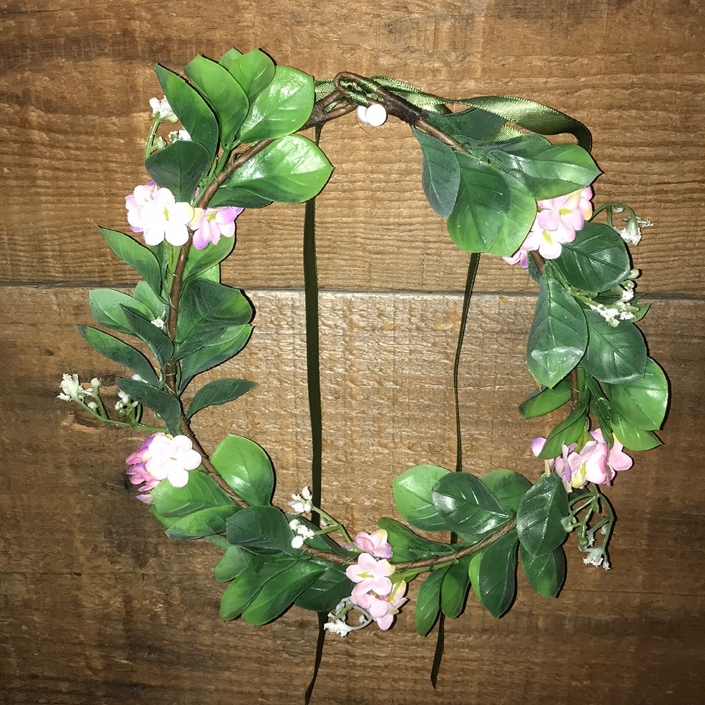 Boho Flower head piece (great for weddings)